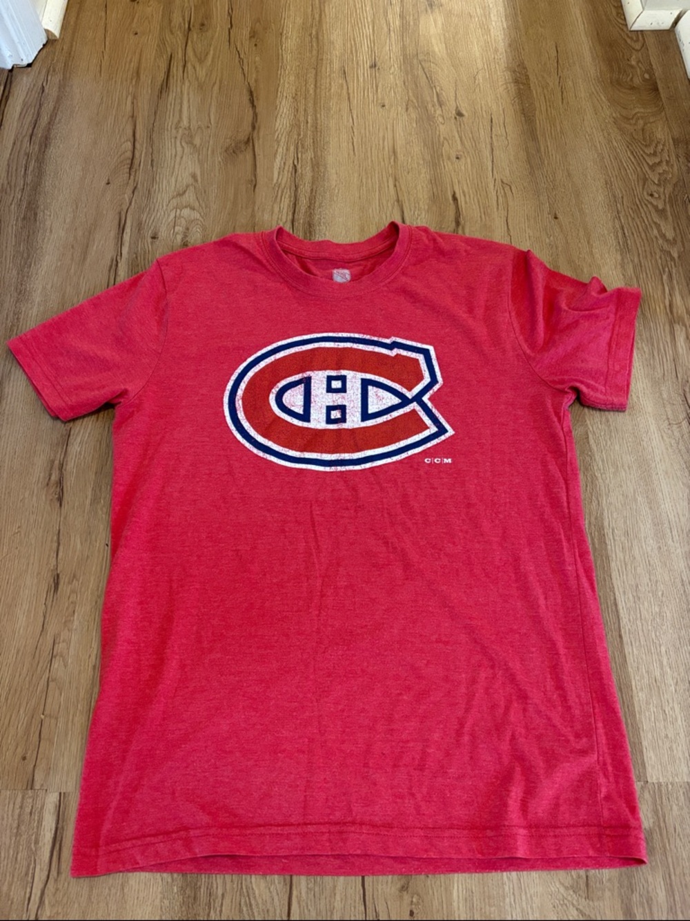 CCM Red NHL Montreal Canadiens Tee - Men's Medium